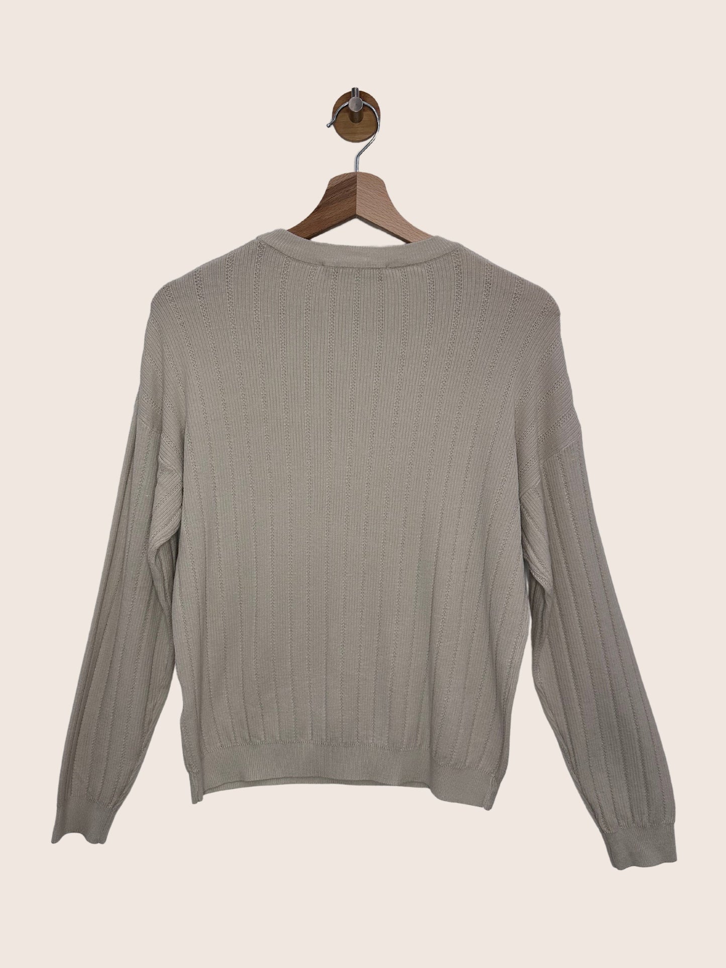 Pull beige en maille à col rond